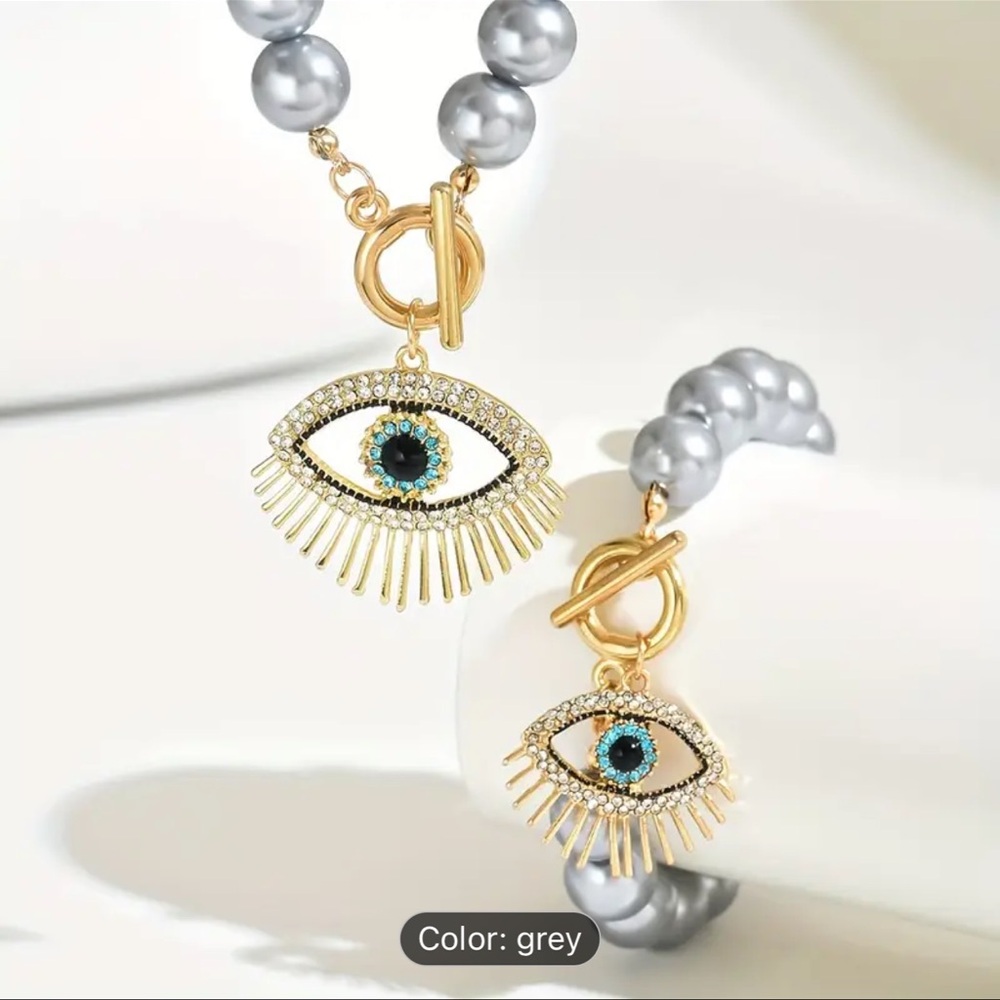 Elegant Beaded Necklace and Bracelet Set with Eye Pendant - Picture 6 of 7